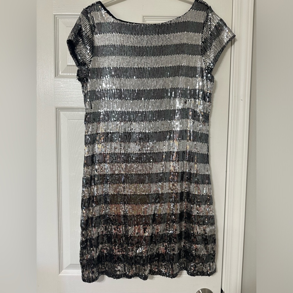 White House Black Market Sequin Short Sleeve Dress